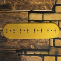 Подложка четырехместная деревянная "Царский Стиль" ASR-80415, цвет: жёлтый