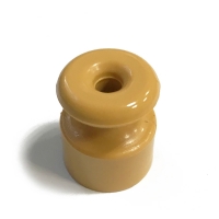 Изолятор пластиковый с фаской для самореза серии "Царский Стиль" о/у D20хH24, цвет Песочный